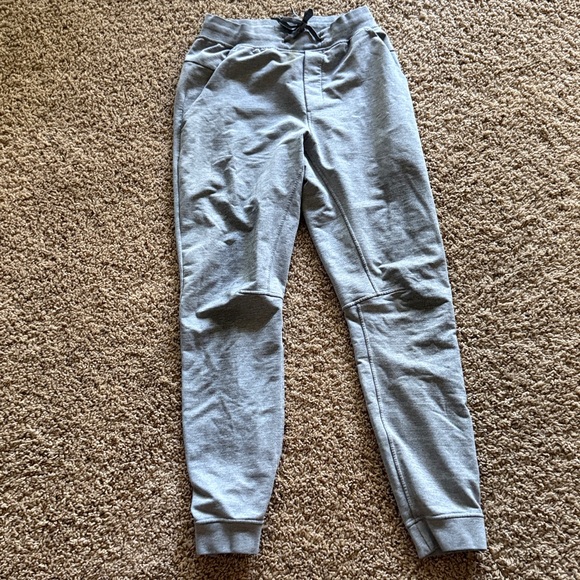 Lululemon Athletica Blue and Gray Activewear - Picture 1 of 6